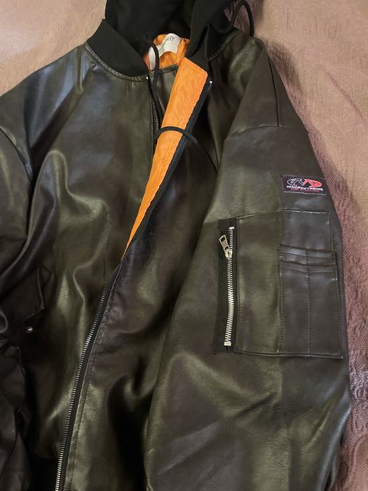 бомбер на весну/осень