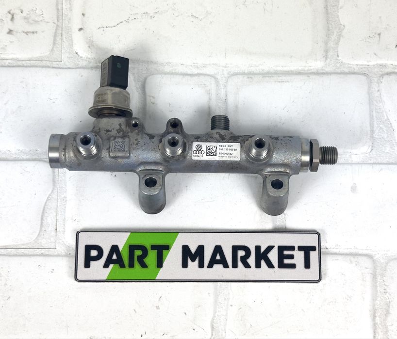 Горивен рейл AUDI 059130089BT 05A906051