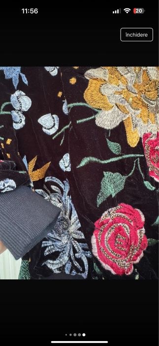 Geaca Mango brodata din catifea