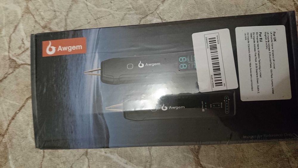 Апарат за точково заваряване запояване на батерии.