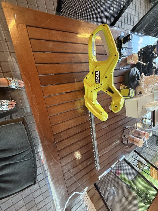 Mașină de tuns gard viu Ryobi RY18HT40A-0 18V