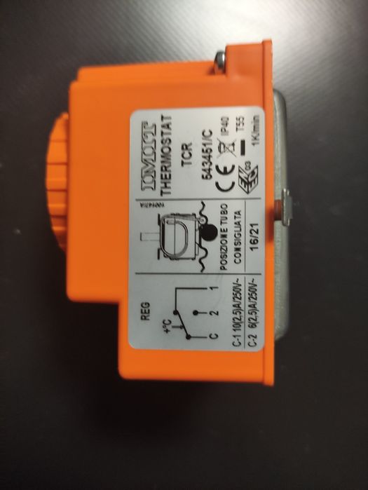 Termostat de contact cu lichid