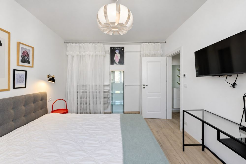 Închiriez apartament premium, zona Malul Mureșului