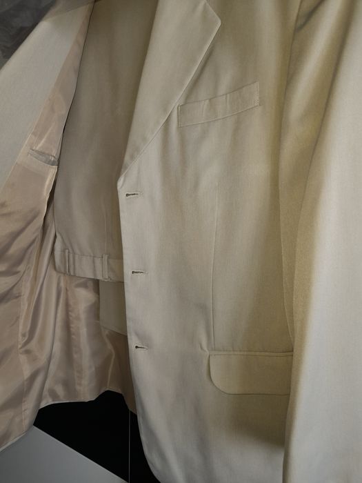 Стилен, светъл мъжки костюм 176/48 размер 59лв. Промоция! Изгодно!