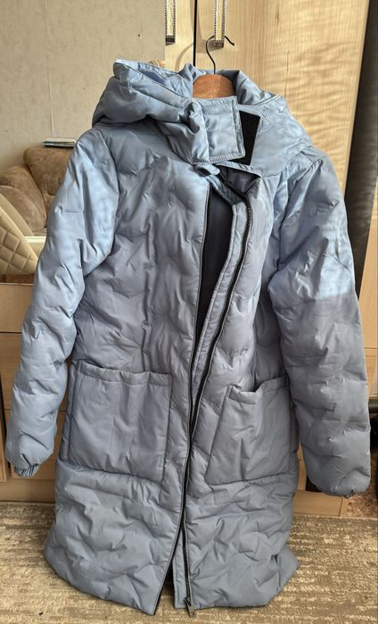 Продам куртку теплая