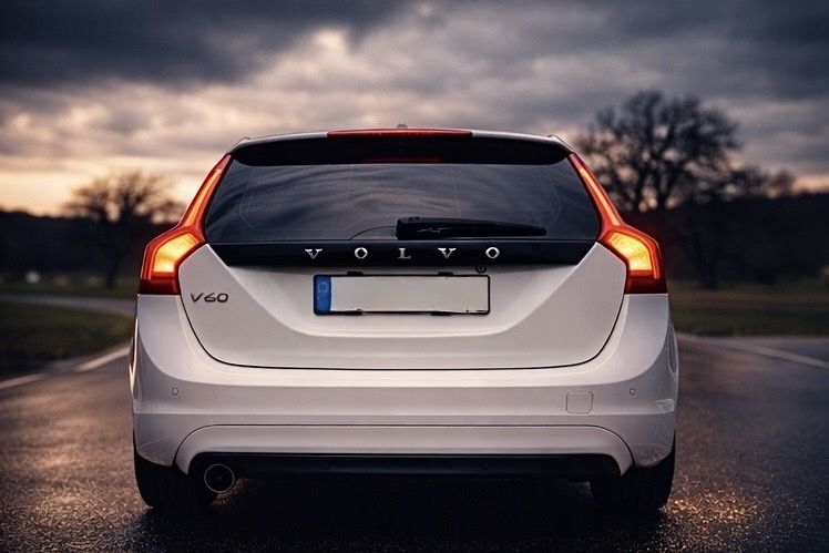 Volvo V60 D3 2.0 Automat - întreținut, economic, pregătit de drum