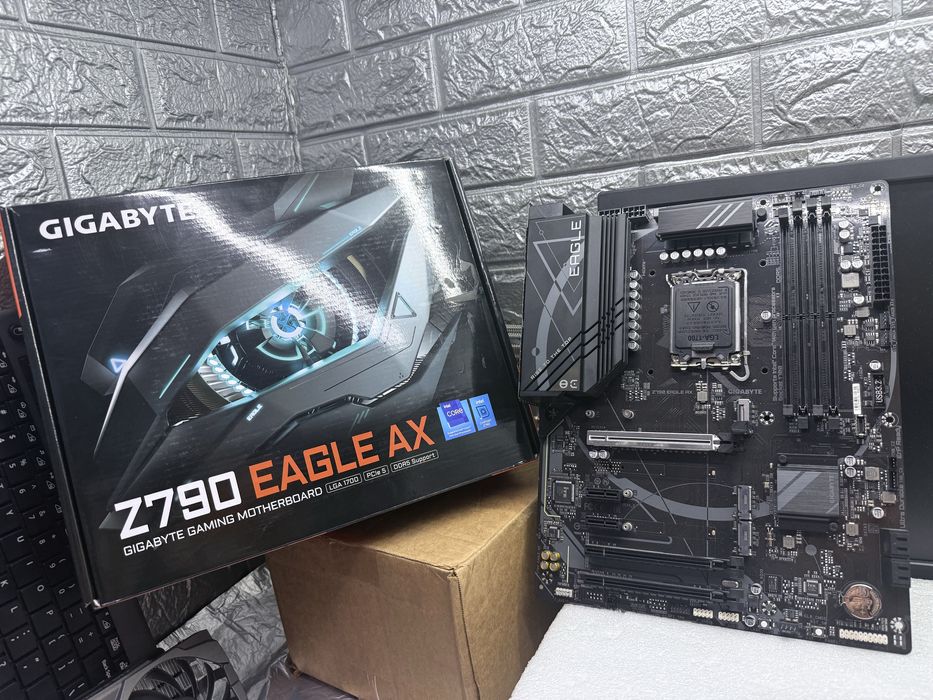 Z790 DDR5 Gigabyte EAGLE WIFI