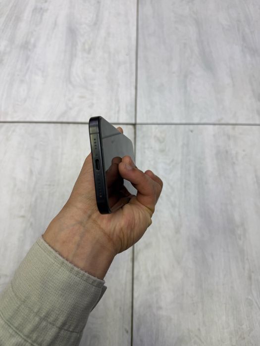 16pro max qora sotiladi yomkost 100%