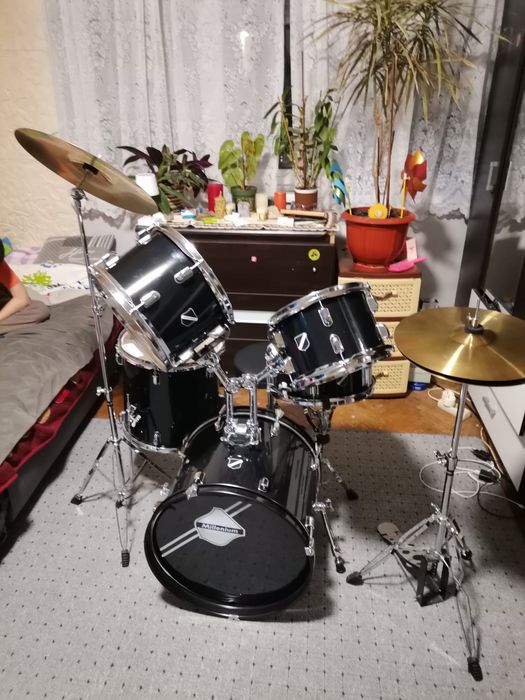 Vând tobe Millenium mix