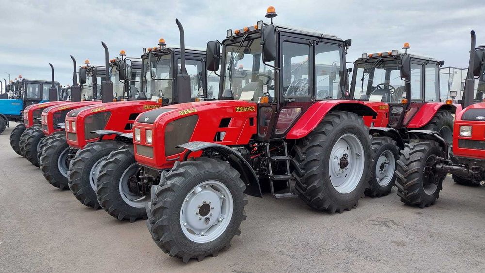 Трактор Беларус 1025.2