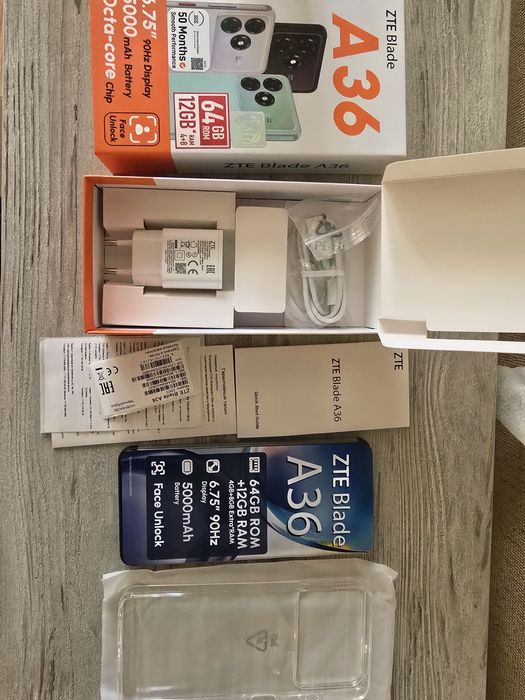 Продам телефон ZTE Новый