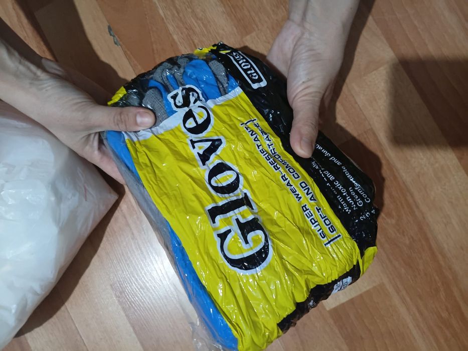 Рабочий перчатки с резиновыми покрытием