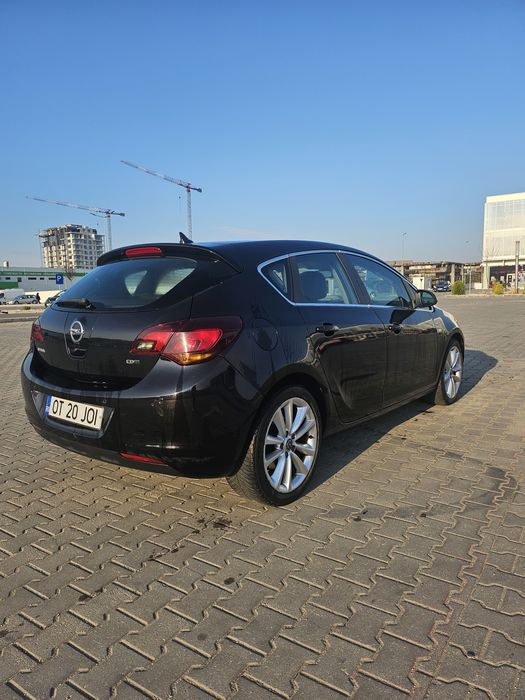 Opel Astra J 2012, 1.7 CDTI