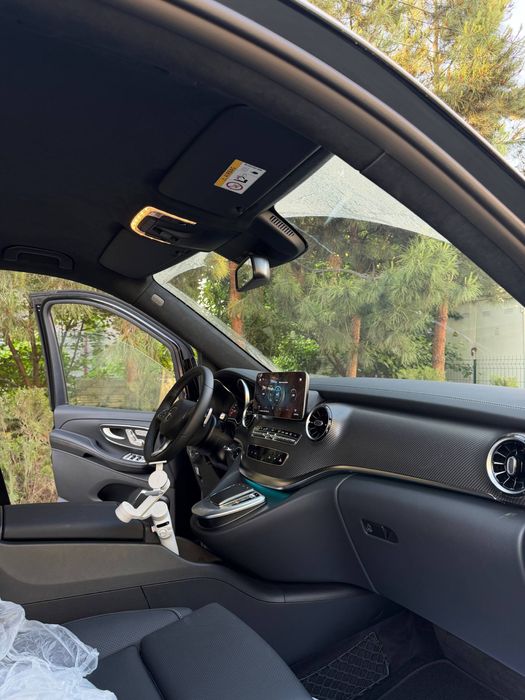 Mersedenz benz v 250 sotiladi