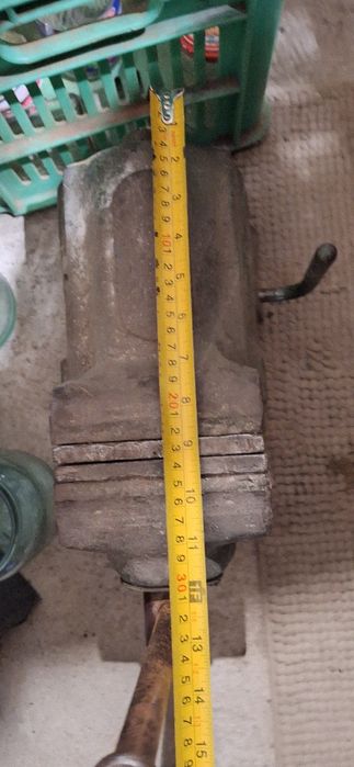 Продавам истинско менгеме