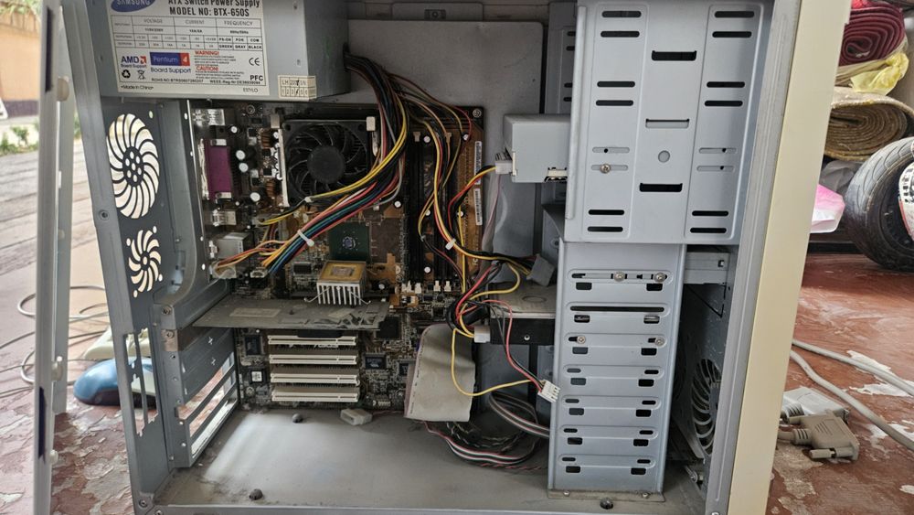 Компютер нашел в подвале