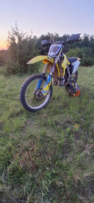 suzuki rmz 250 4t