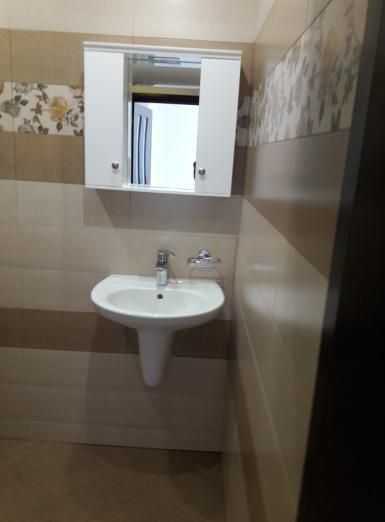 Дава се под наем Двустаен апартамент в Пловдив, Южен - 55 кв.м за 275 € - Снимка #6