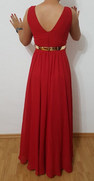 Rochița ocazia . Forte comoda .Ideala ptr diverse evenimente .