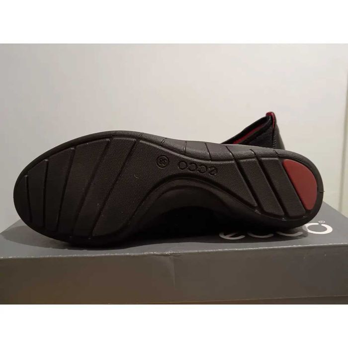 Balerini noi ECCO, piele naturala