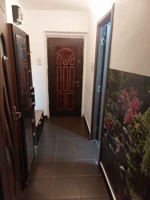 Închiriez apartament 2 camere craiovita la kaufland