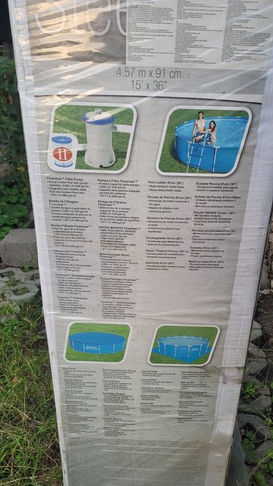 Piscina BestWay 4,57m x 91cm cu volum de umplere 12.627 de litri