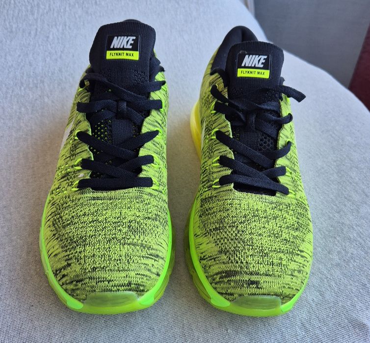 Маратонки Nike Air Max Flyknit