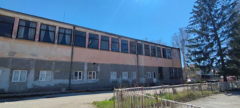 Дава се под наем Промишлена сграда в Пирдоп - 16755 кв.м за 9974.58 € - Снимка #3
