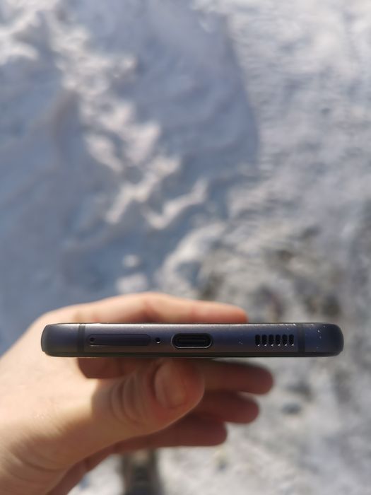 Samsung S21 fe 6/128gb 65.000тг