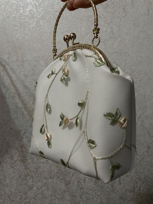 Сумка клатч в винтажном стиле