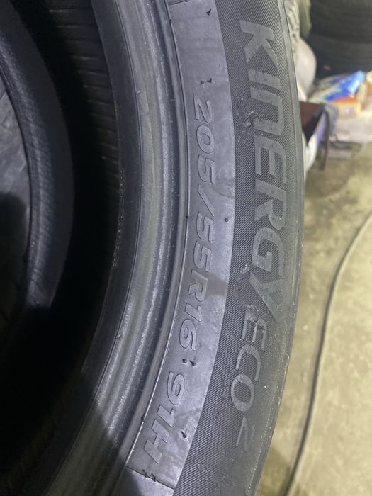 Продам шины комплект 16