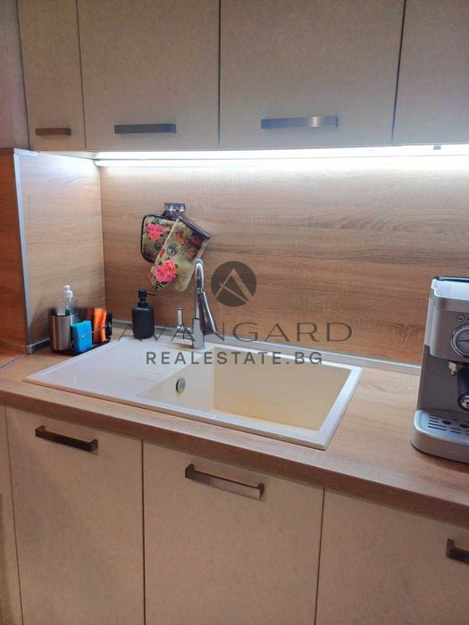 Продава се Тристаен апартамент в Пловдив, Център - 84 кв.м за 2673 €/кв.м - Снимка #6