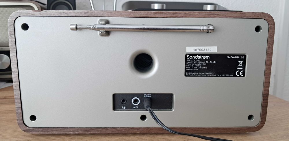 Radio SANDSTROM, Dab +/ FM