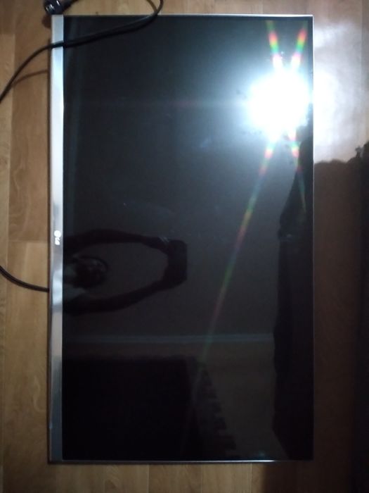 Телевизор  LG  на запчасти!