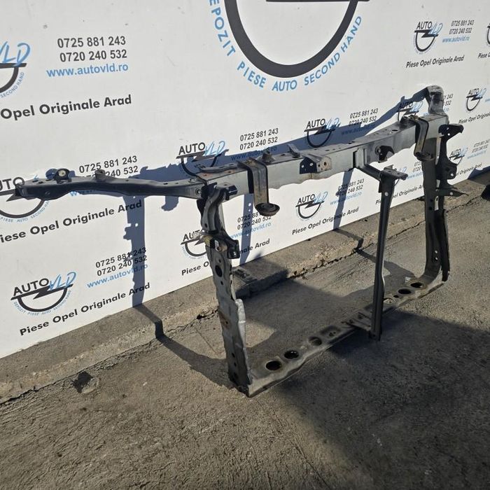 Trager Toyota Avensis T27 2.0 D