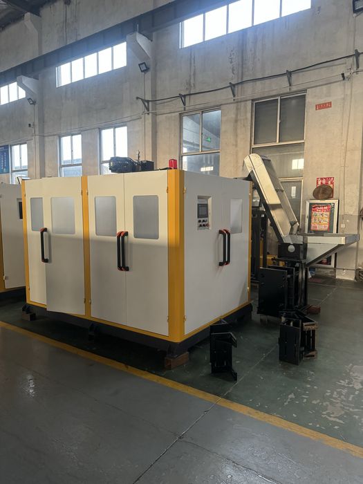 Оборудование для выдува пэт