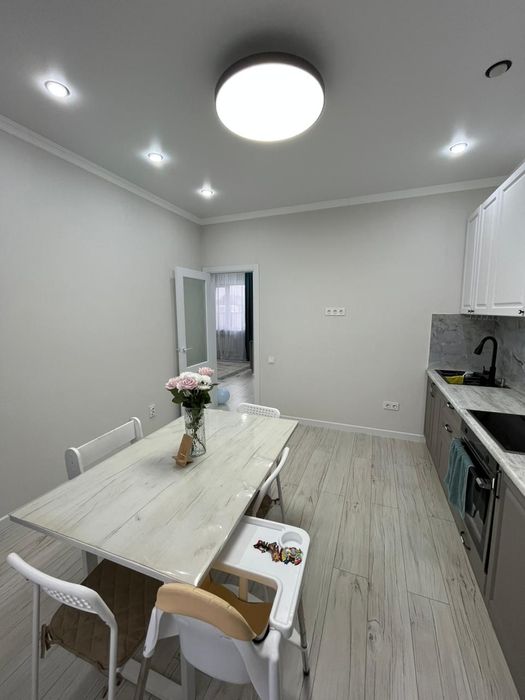 Шикарный дом - Красный Яре.