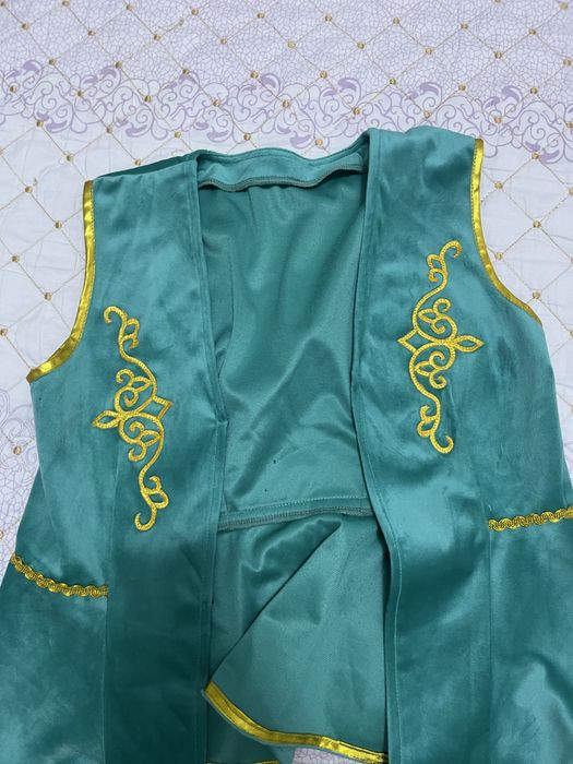 национальная жилетка