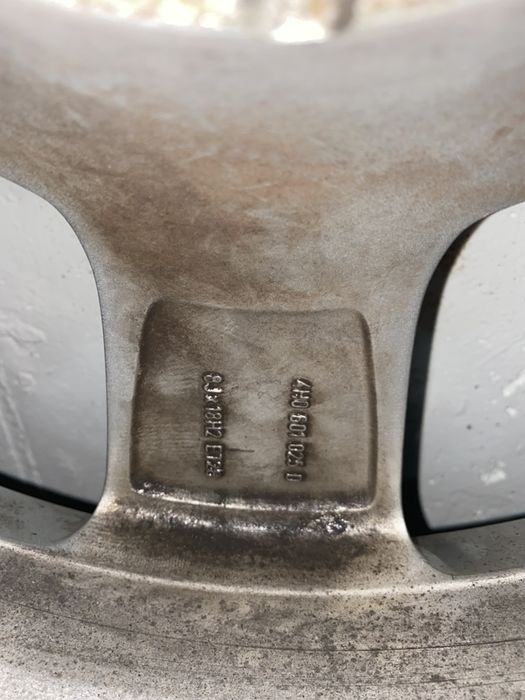 18 цола Audi A8 4H гуми и джанти Оригинални 235/55/18