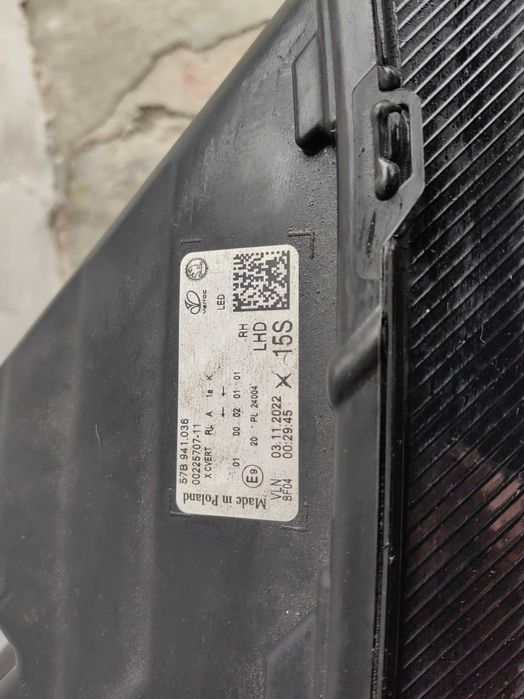 Фар Skoda Karoq LED Face десен / Фар Шкода Карок Оригинален