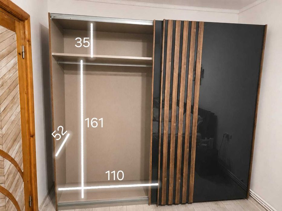 Dulap spatios in stare perfecta