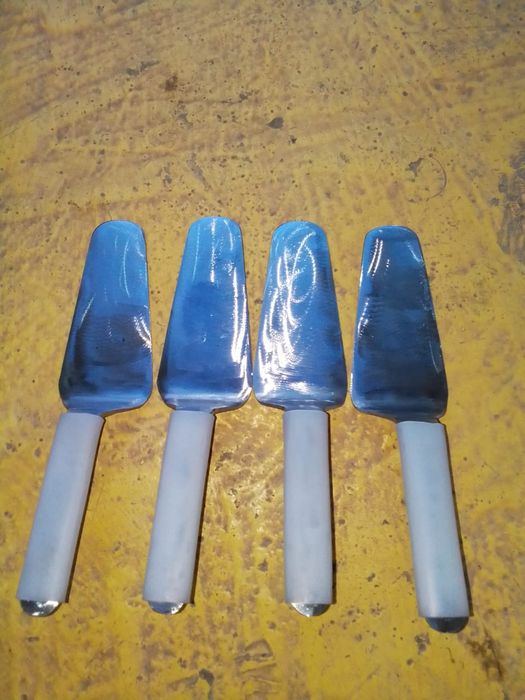 Мастерок сатылады