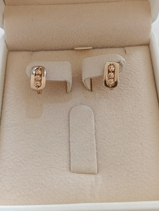 Детские золотые серьги, Месика проба 585, вес 1,50 гр