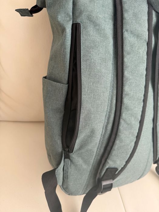 Нова с етикет. Скандинавска раница Schneider Electric