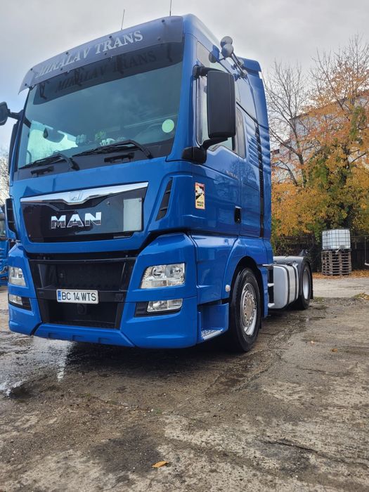 Cap tractor man tgx