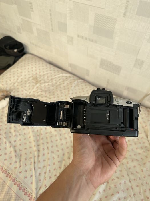 Продам плёночный фотоаппарат Minolta