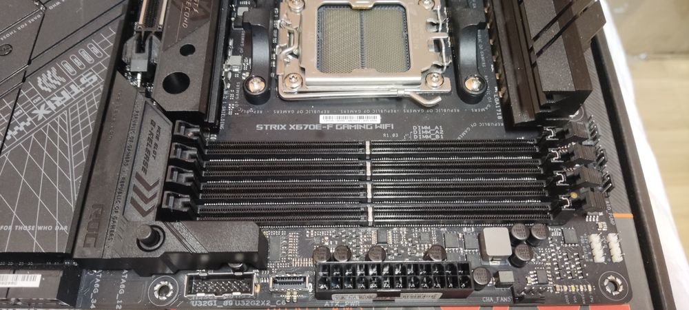 Дъно Asus Rog Strix X670E-F Gaming Wifi AM5