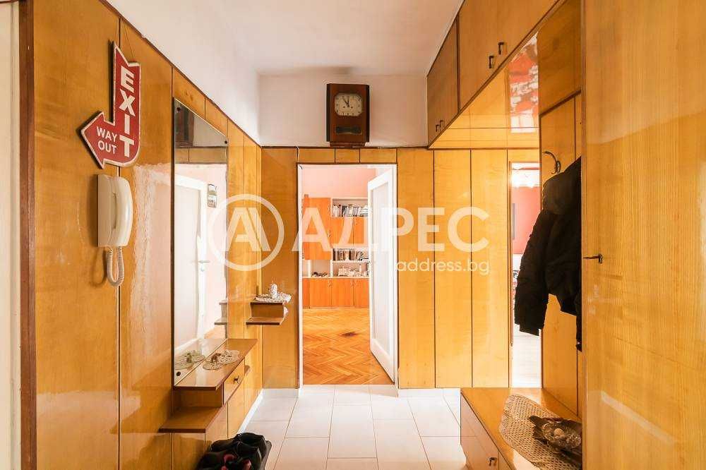 Дава се под наем Тристаен апартамент в Варна, Чайка - 85 кв.м за 548.25 € - Снимка #9