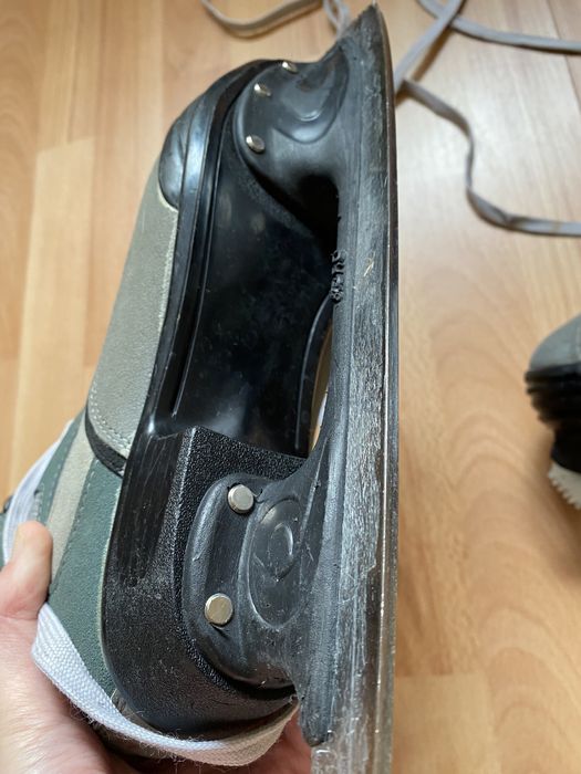 Фигурные коньки 39-40 размер