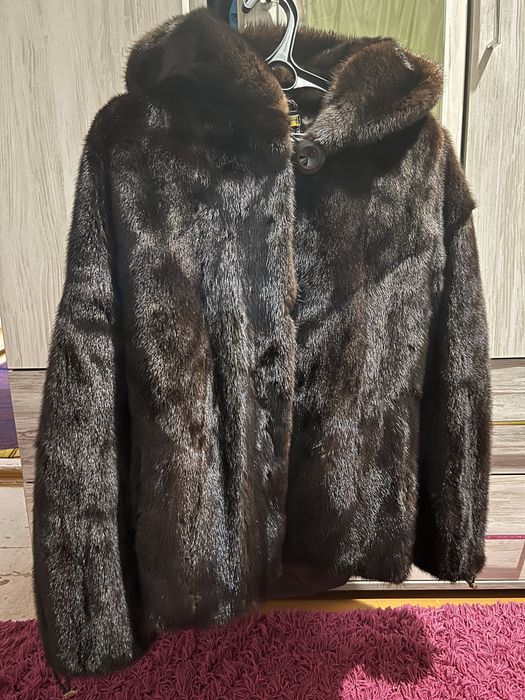 Продам норковую шубу